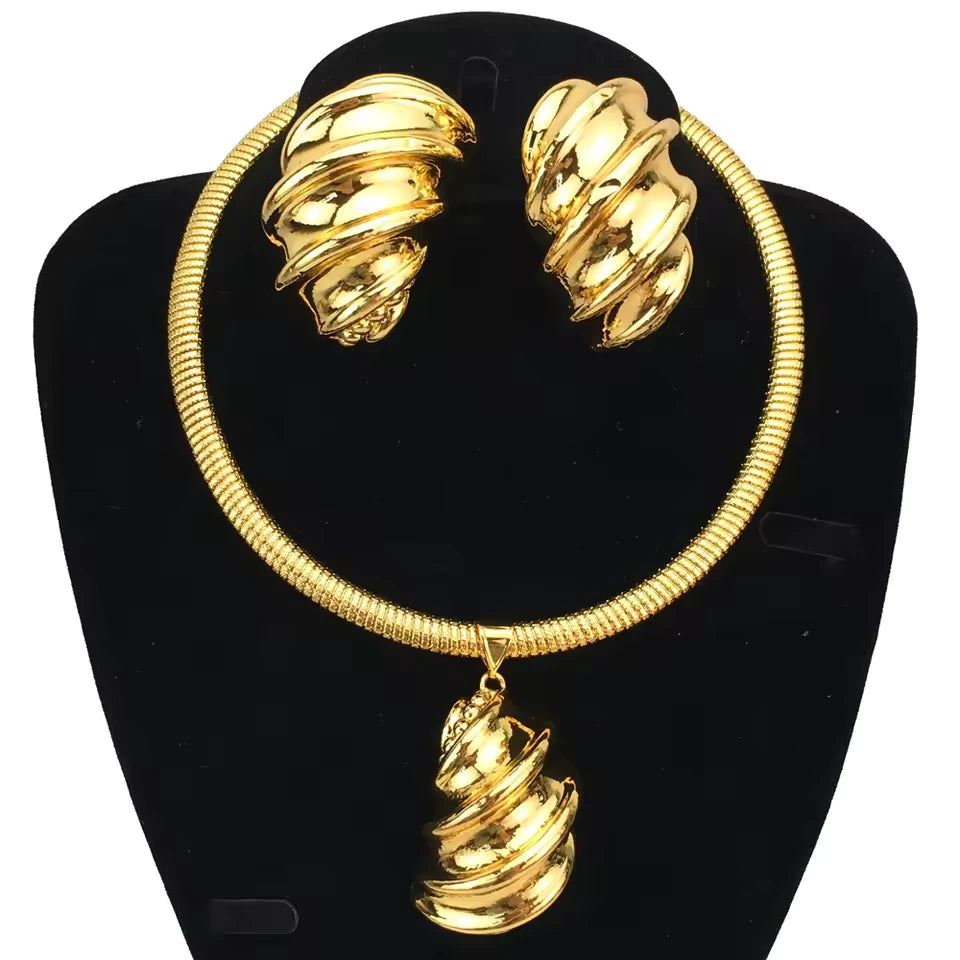 SPC017 Fashion Italian Dubai Gold Plated Light Weight Jewelry Set (2)